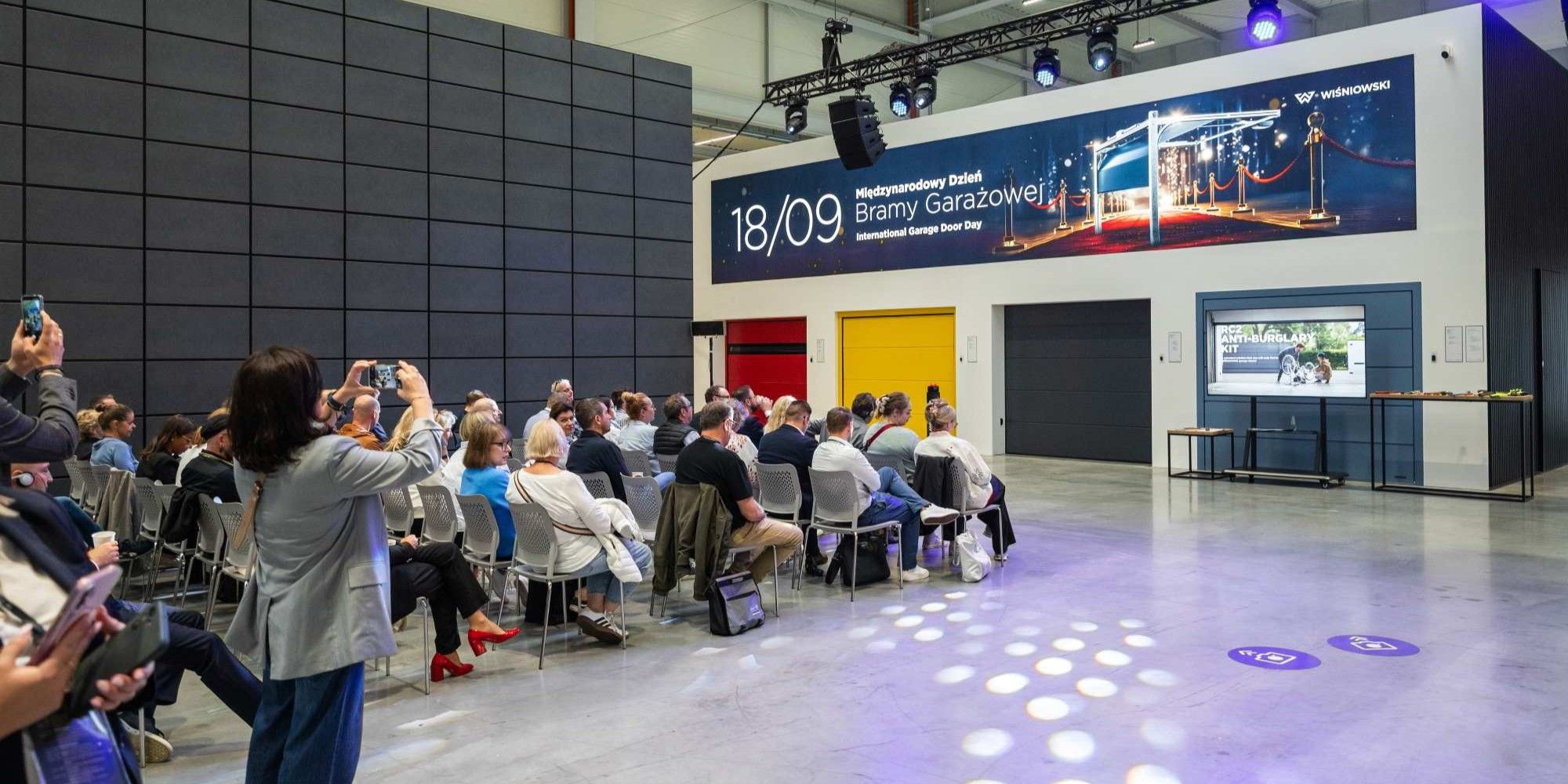 La Journée Internationale de la Porte de Garage… oui, elle existe vraiment !