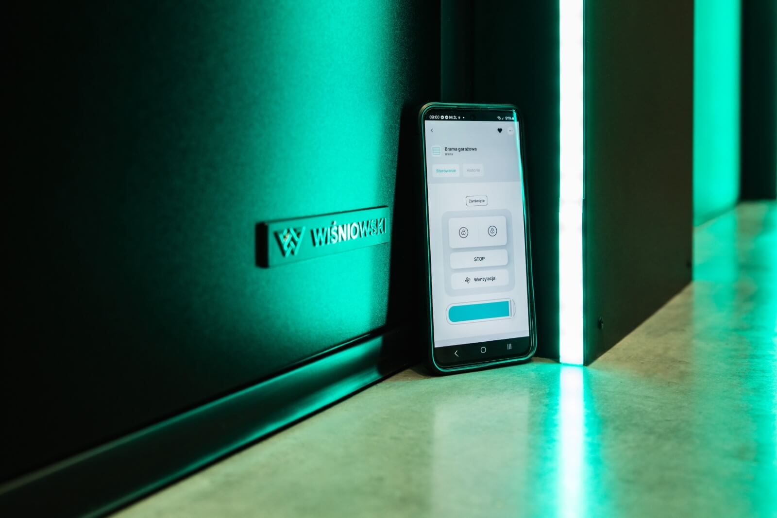 Ouverture de la porte de garage par téléphone