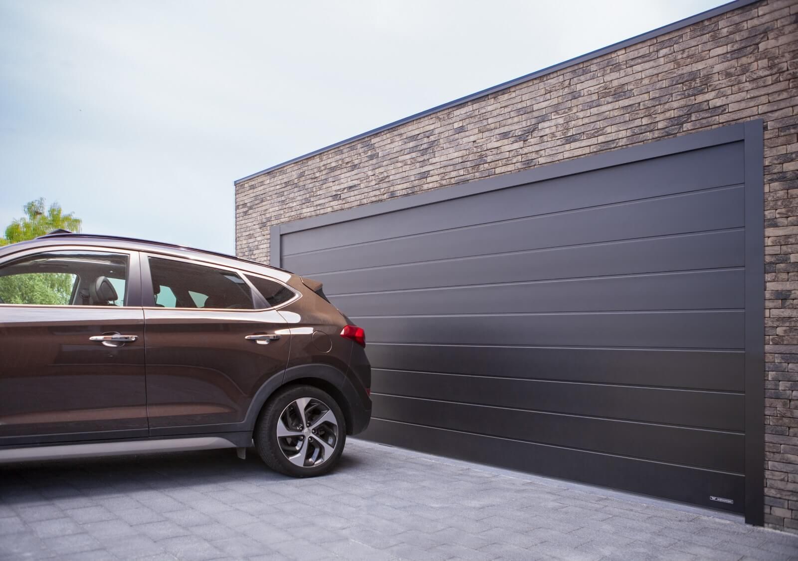 Porte de garage pour bâtiments rénovés